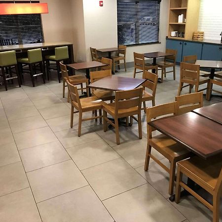 Country Inn & Suites By Radisson, Emporia, Va Dış mekan fotoğraf