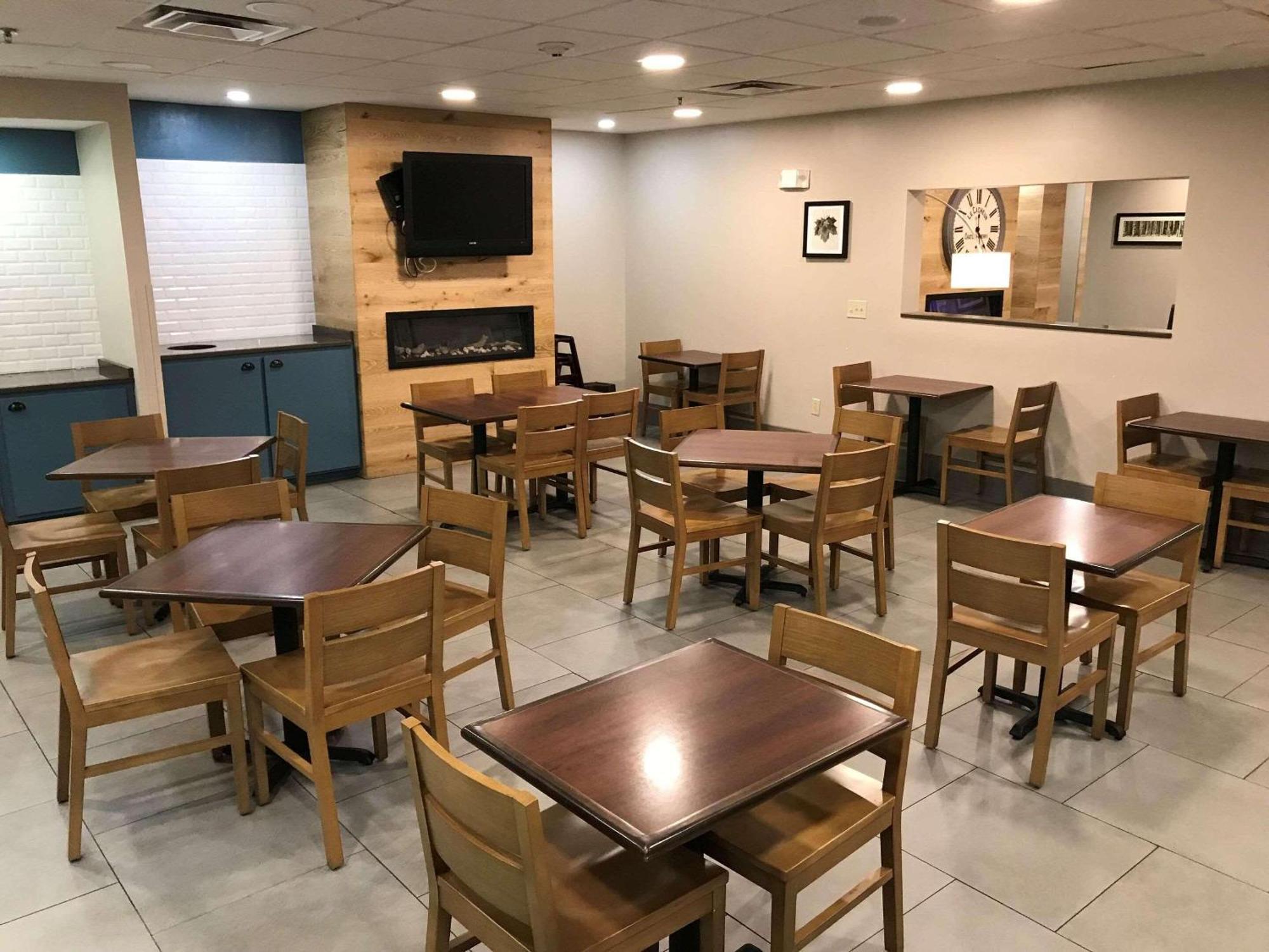 Country Inn & Suites By Radisson, Emporia, Va Dış mekan fotoğraf